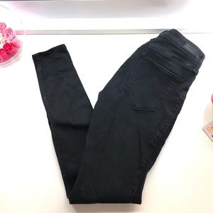 ABERCROMBIE & FITCH BLACK JEANS